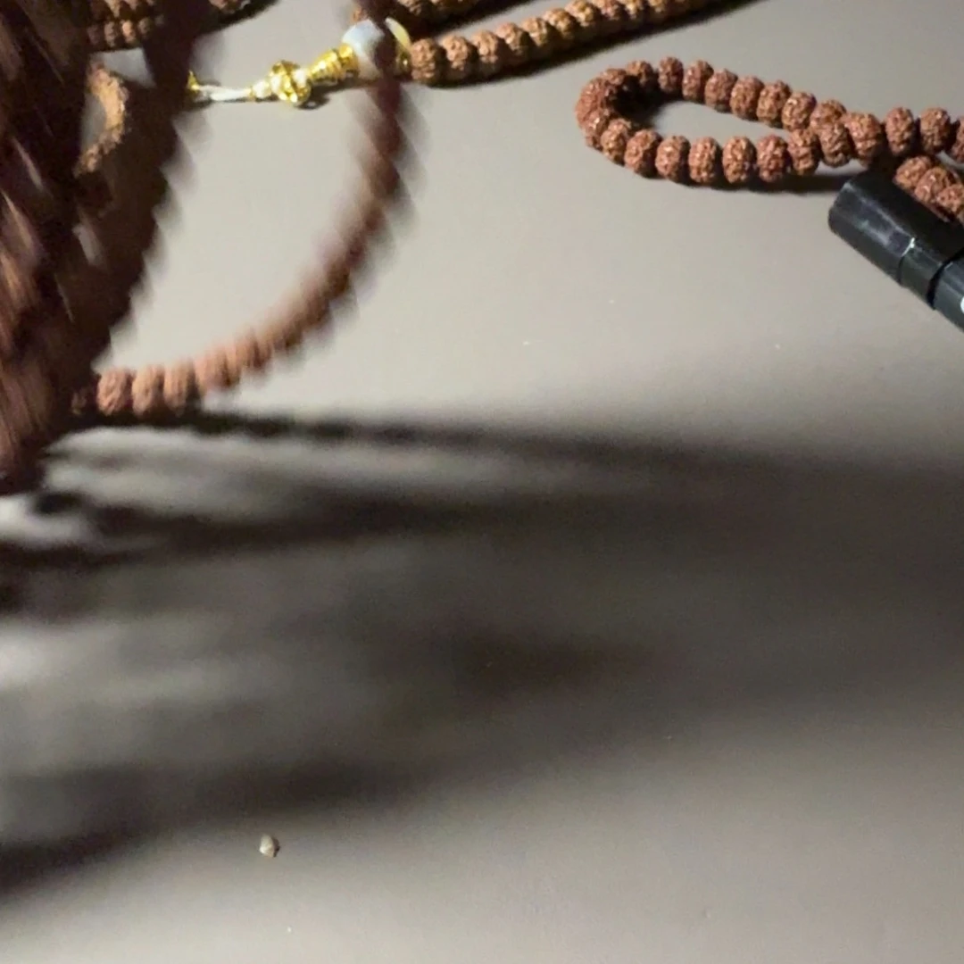 金刚菩提吊坠野**霸梅花顶级玉