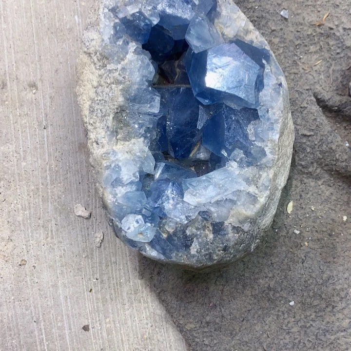 包***猫未镶嵌大型摆件（非配饰）水晶