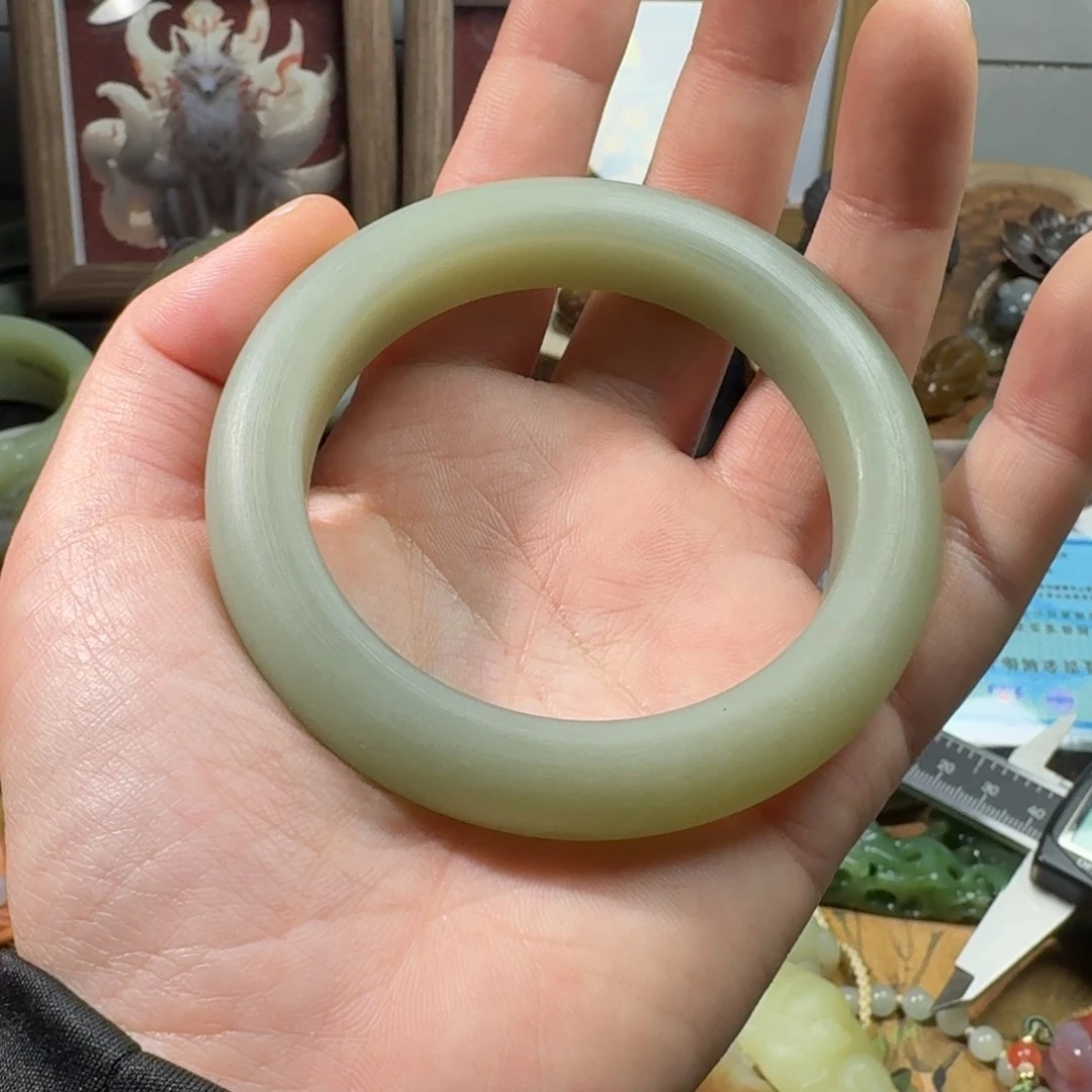 和田玉手镯58定制未镶嵌