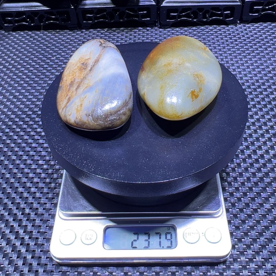 吊坠(不含链)未镶嵌和田玉（子料）237