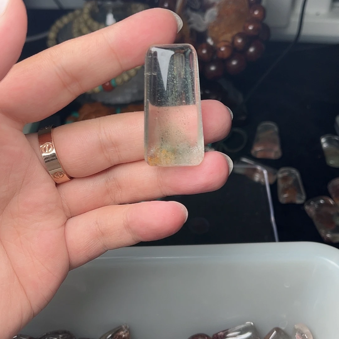 红***锅银S925镶嵌颈饰水晶