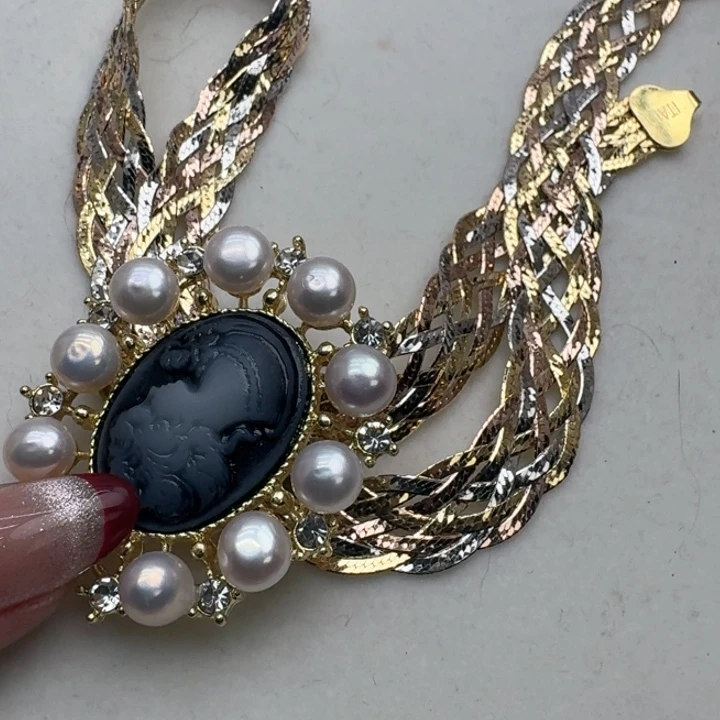 淡水珍珠颈饰未镶嵌