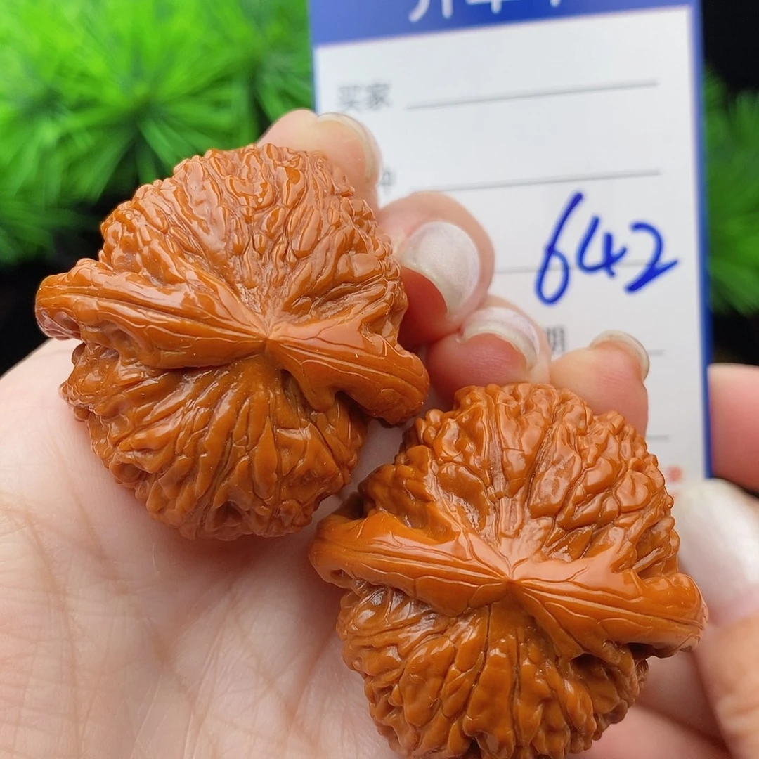 文玩核桃把件39球白球哦642