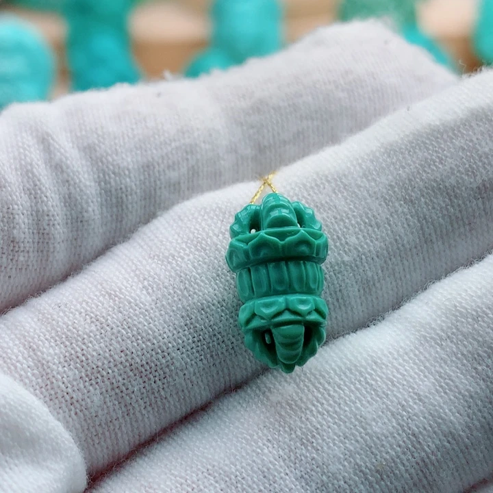 绿松石未镶嵌配饰