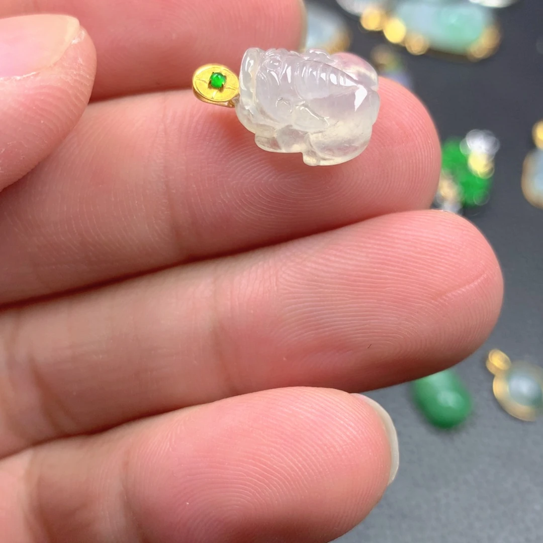 【闪购商品】颈饰18K金镶嵌翡翠翡翠