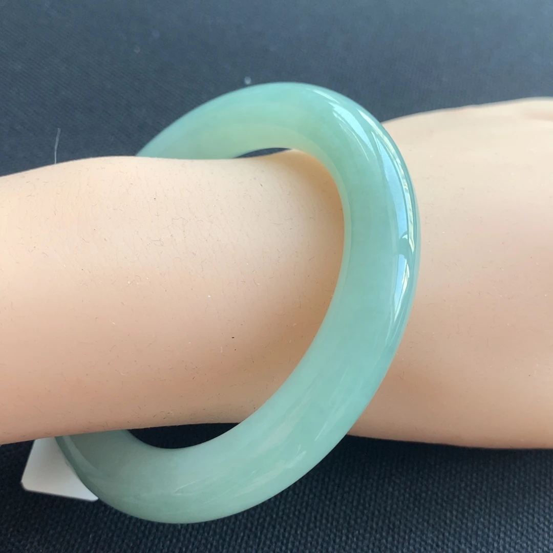 翡翠未镶嵌手镯27号