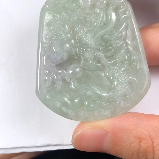 翡翠未镶嵌颈饰缅甸A货，每天下午1点半开播