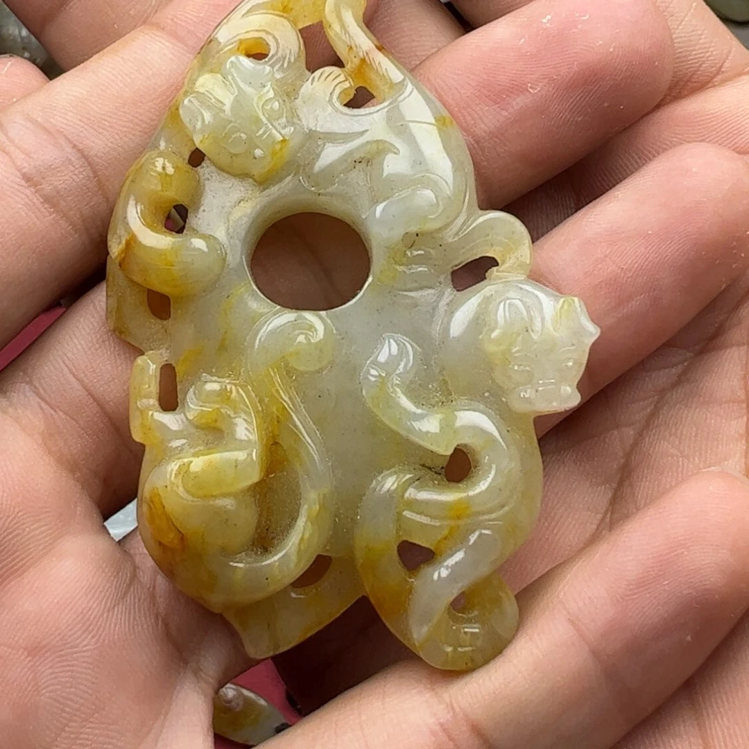 和田玉未镶嵌挂件