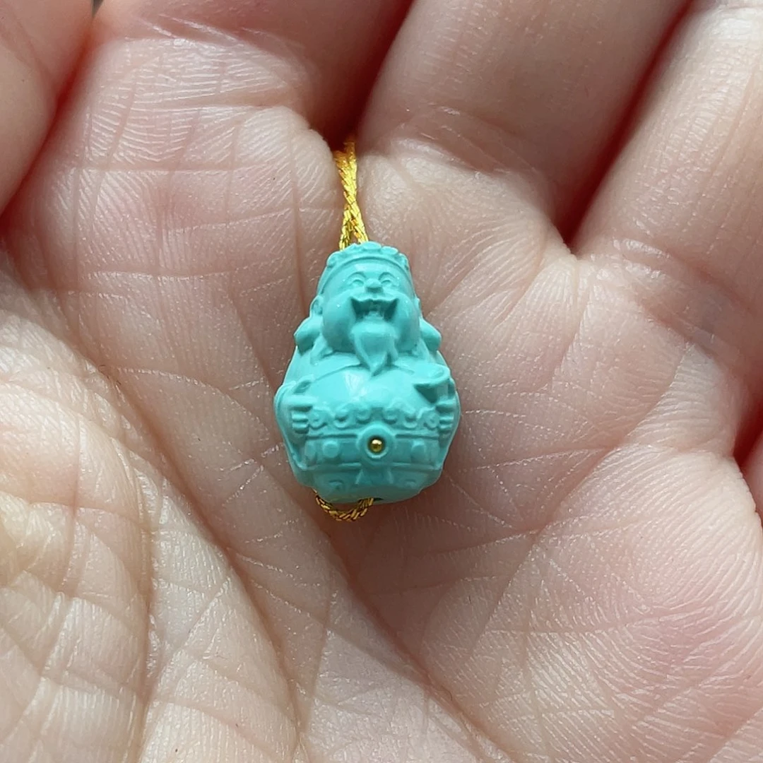 绿松石颈饰未镶嵌