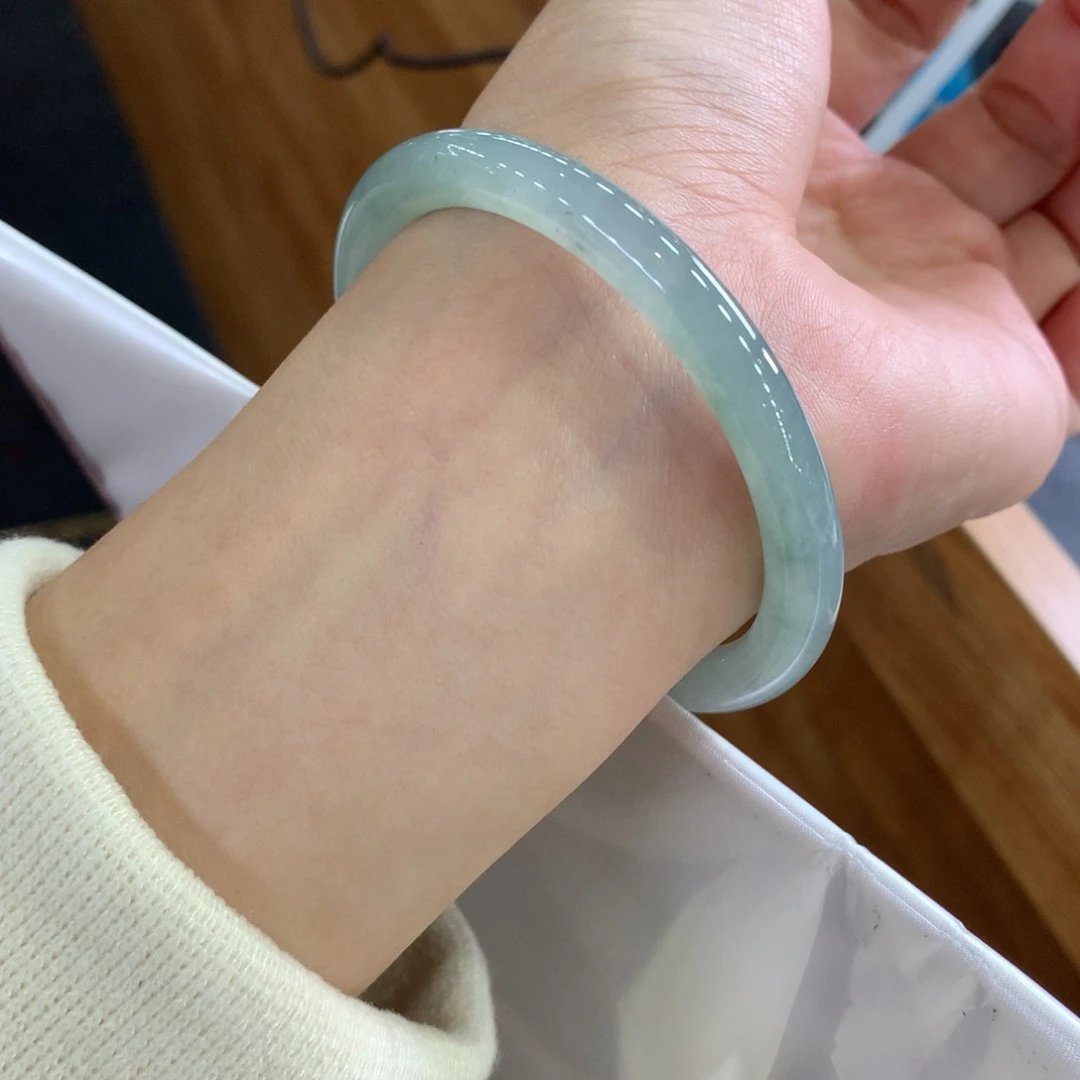 翡翠未镶嵌手镯天然Ａ货翡翠54/55