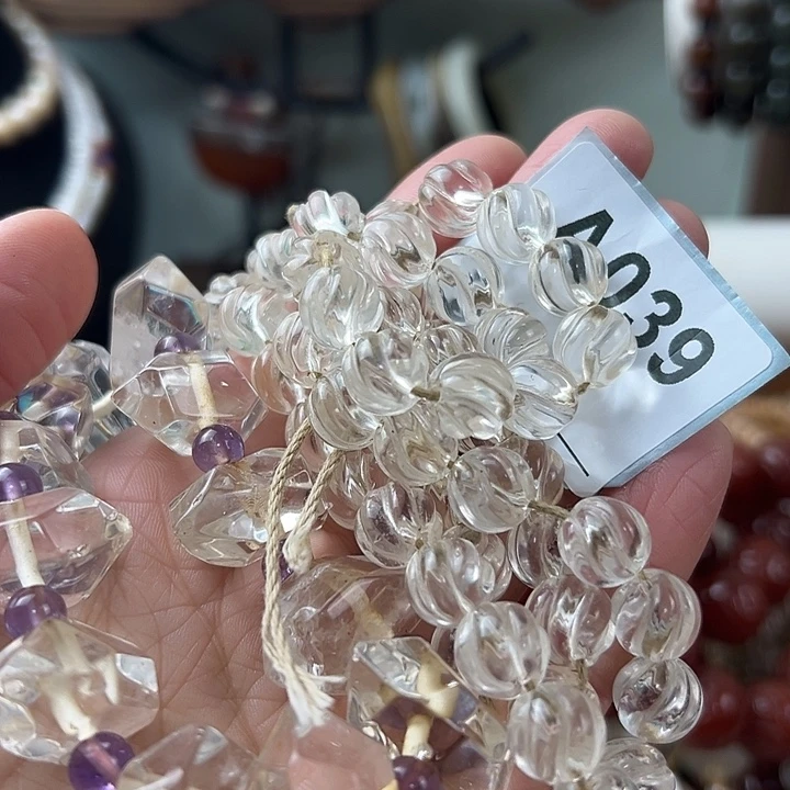 度***衣玛瑙/玉髓未镶嵌颈饰