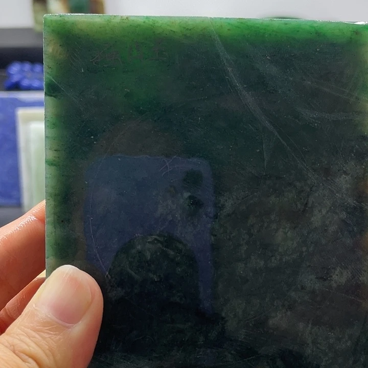 独山玉未镶嵌手镯定制