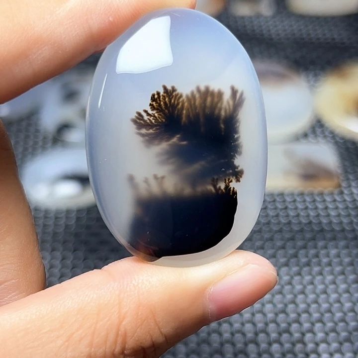 玛瑙/玉髓未镶嵌珠宝半成品