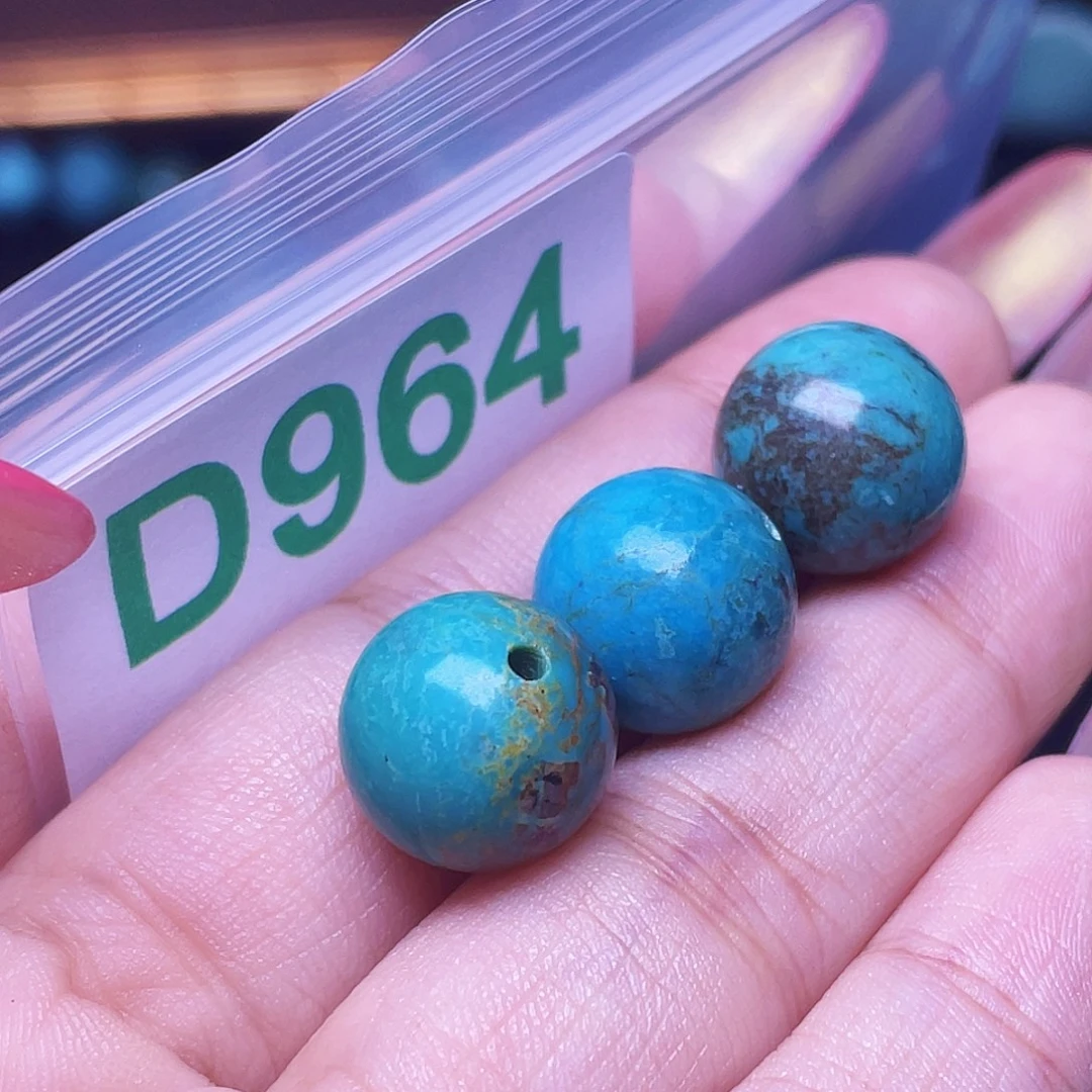 开***天十堰原生态绿石头特色手工饰品