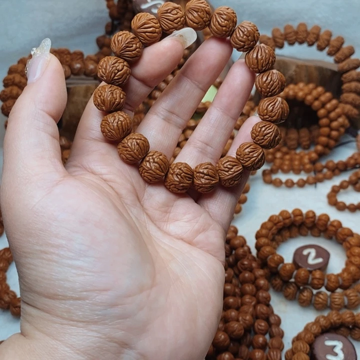 吊坠桃核火麒麟单圈