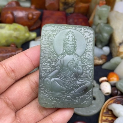 蛇纹石玉未镶嵌颈饰88