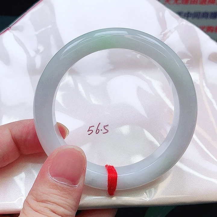 翡翠未镶嵌手镯80