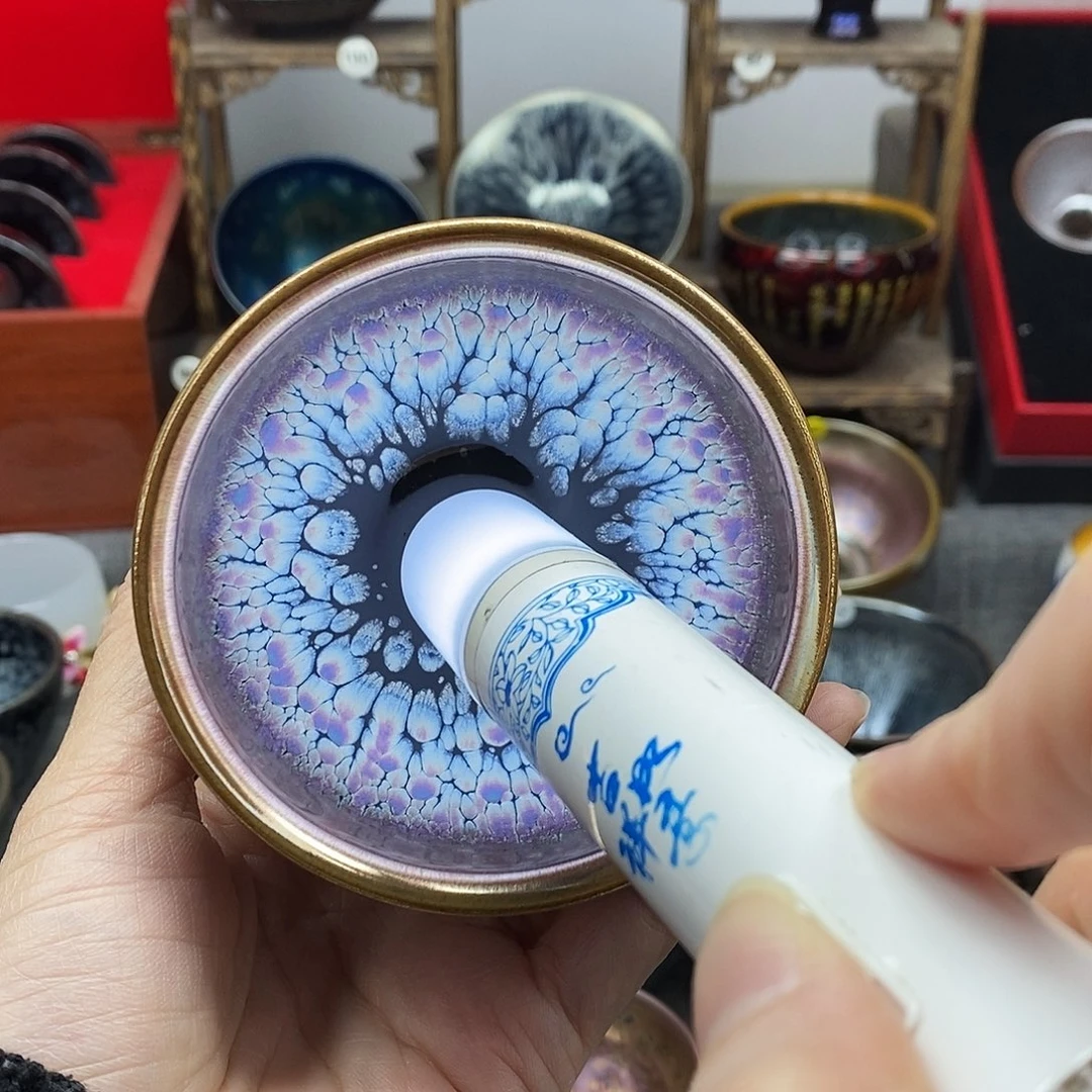 茶盏彩金油滴手工杯