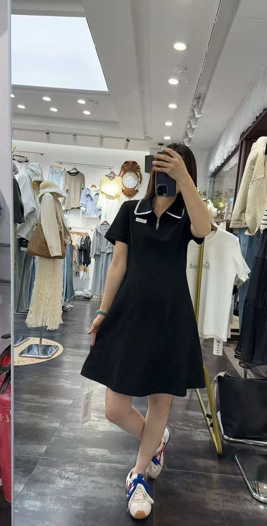 夏季新品收腰显瘦休闲翻领polo裙中款连衣裙减龄运动大众不挑人潮