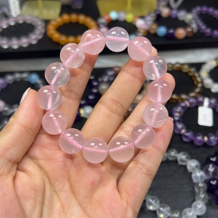 未镶嵌颈饰水晶粉水晶