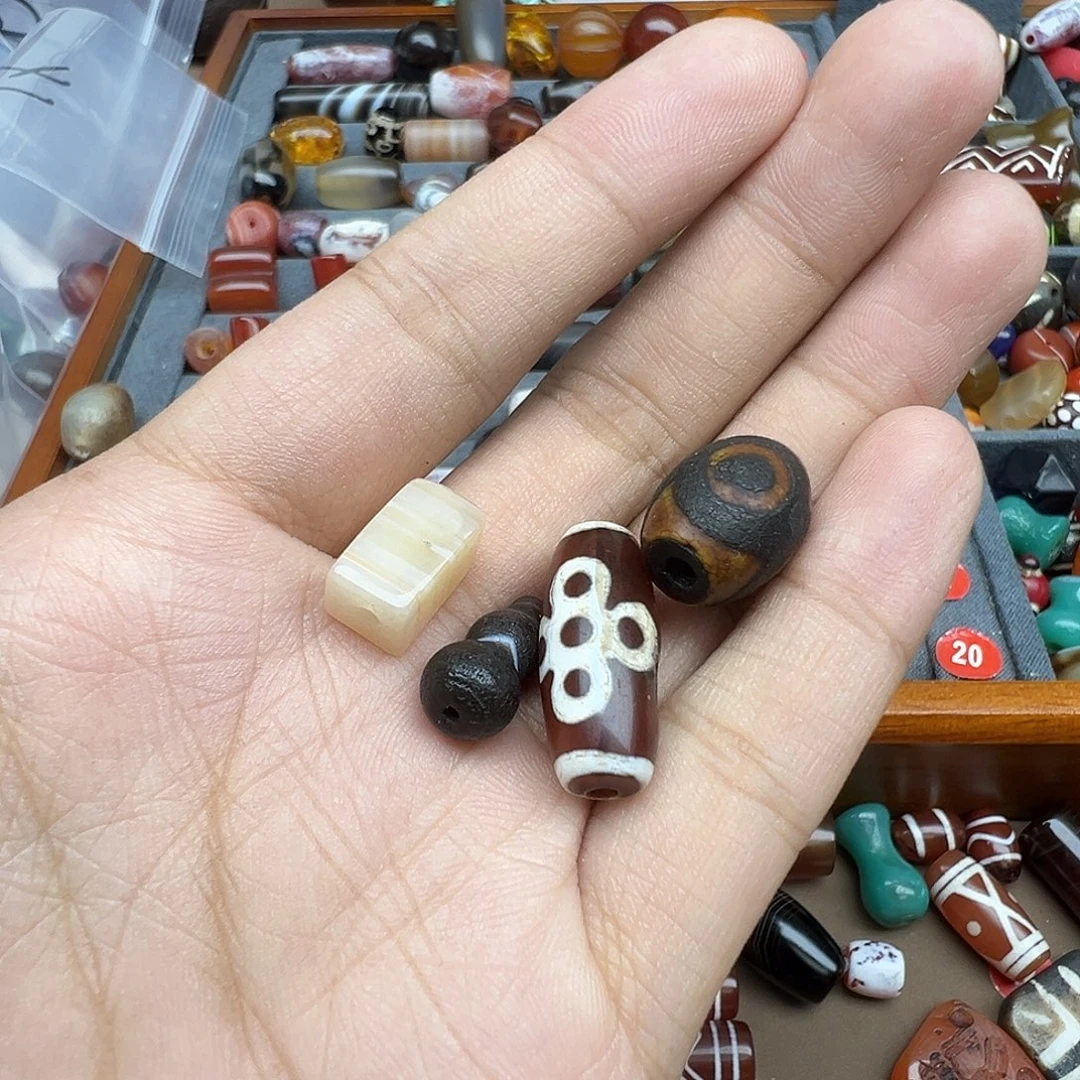 玛瑙/玉髓未镶嵌珠宝半成品