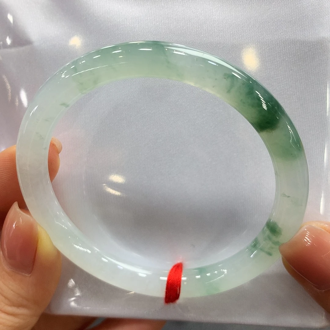 翡翠未镶嵌手镯54.5圆条两天鉴赏