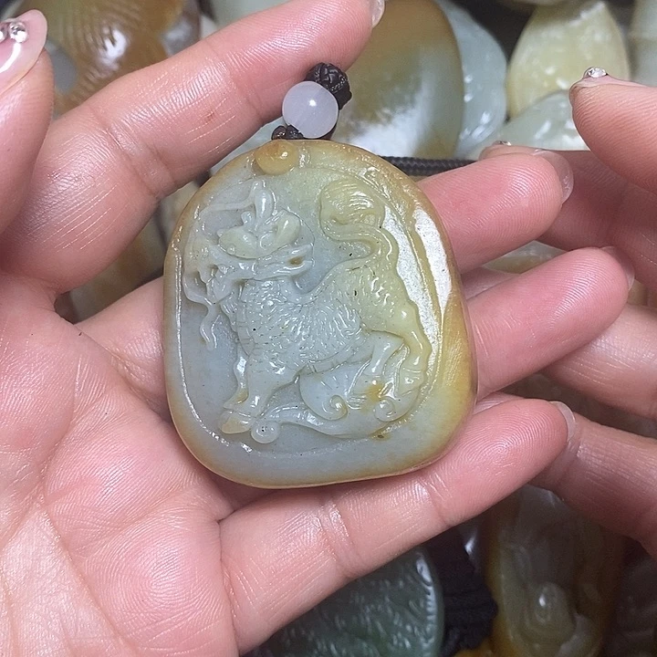 和田玉未镶嵌挂件