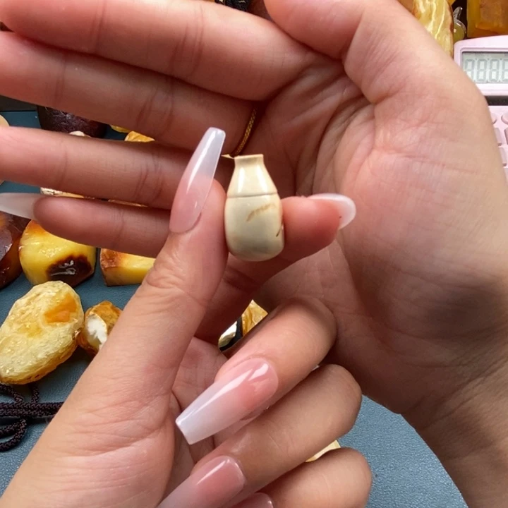 定制蜜蜡未镶嵌蜜蜡原石
