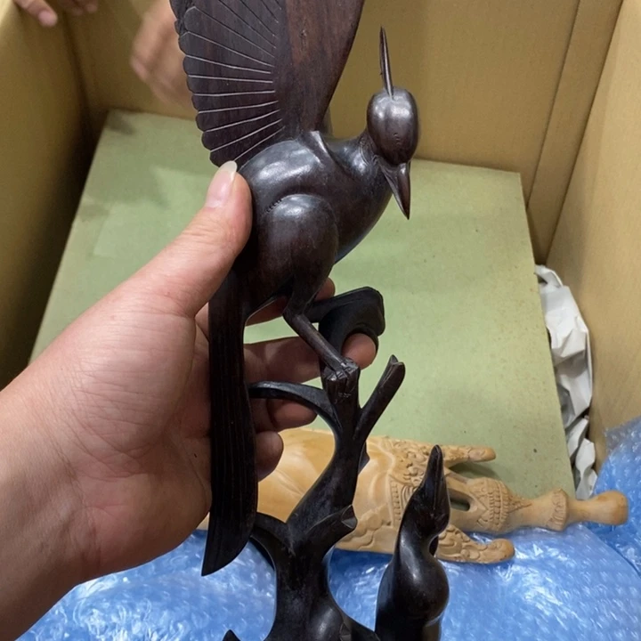 中古品有微瑕，谨慎入手