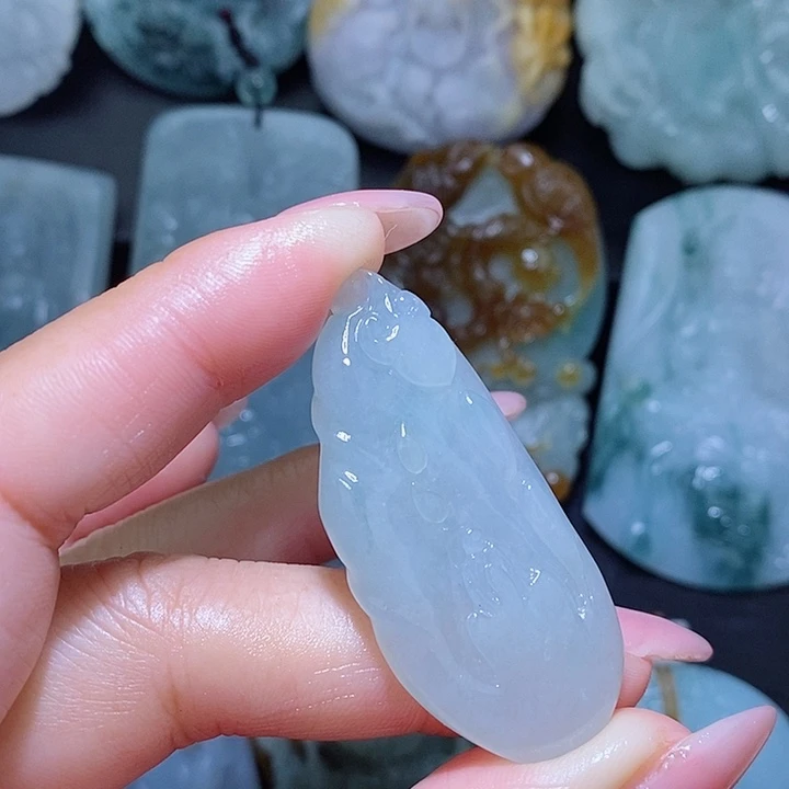 定制翡翠未镶嵌翡翠