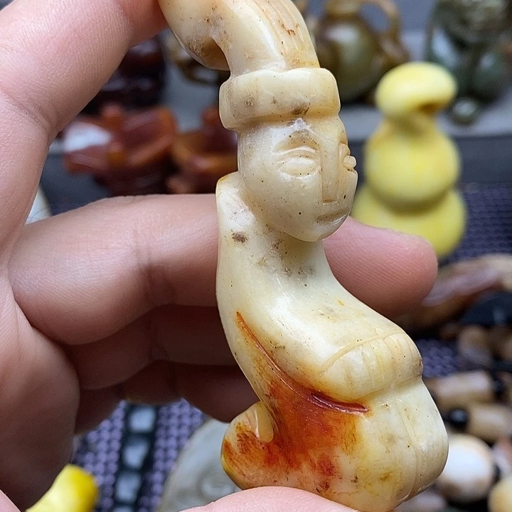 未镶嵌蛇纹石玉颈饰