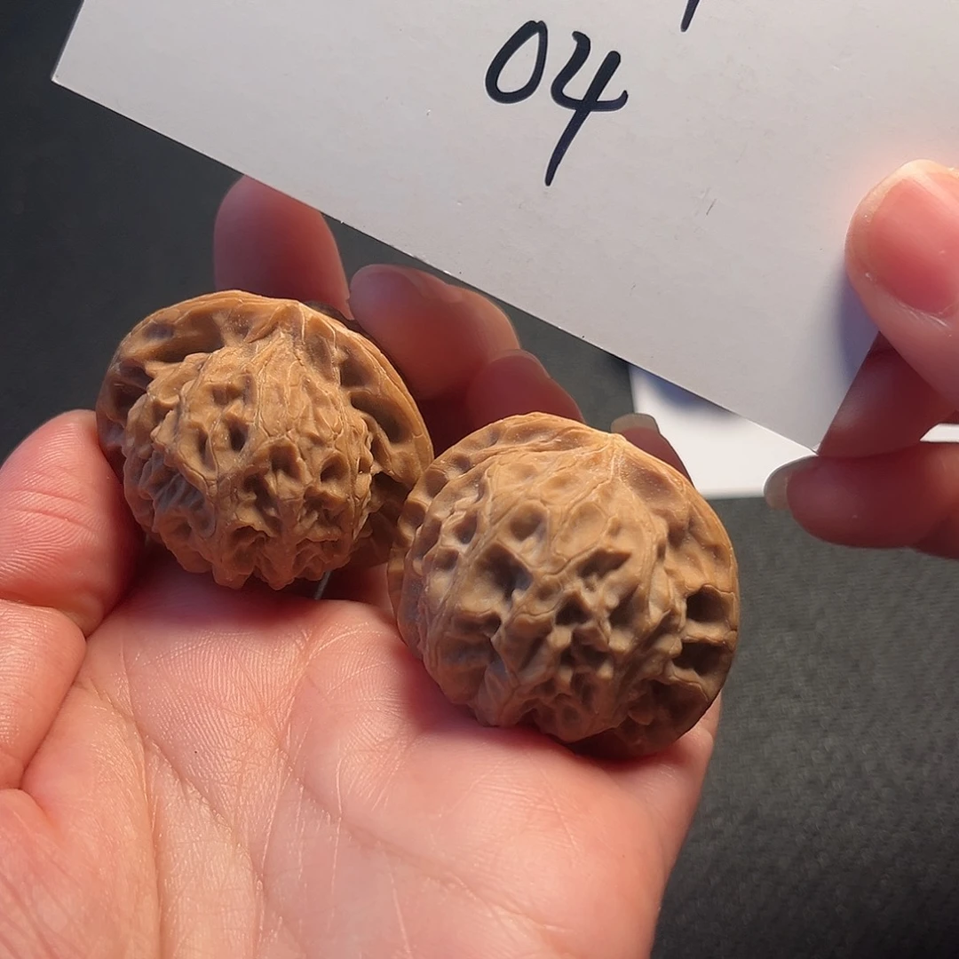 文玩核桃吊坠宫灯38尺04号