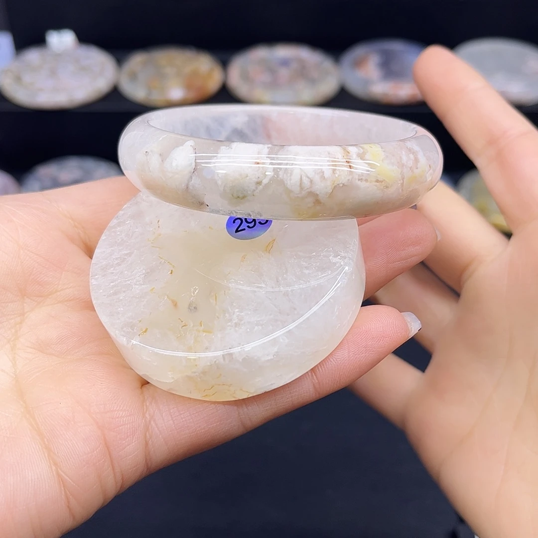 玛瑙/玉髓未镶嵌手镯58.59