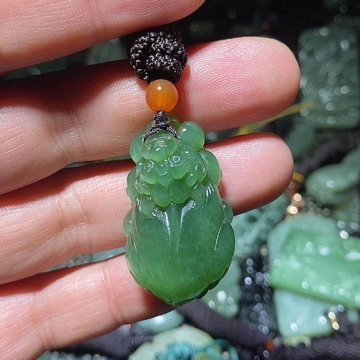 和田玉（糖玉）未镶嵌吊坠(不含链)