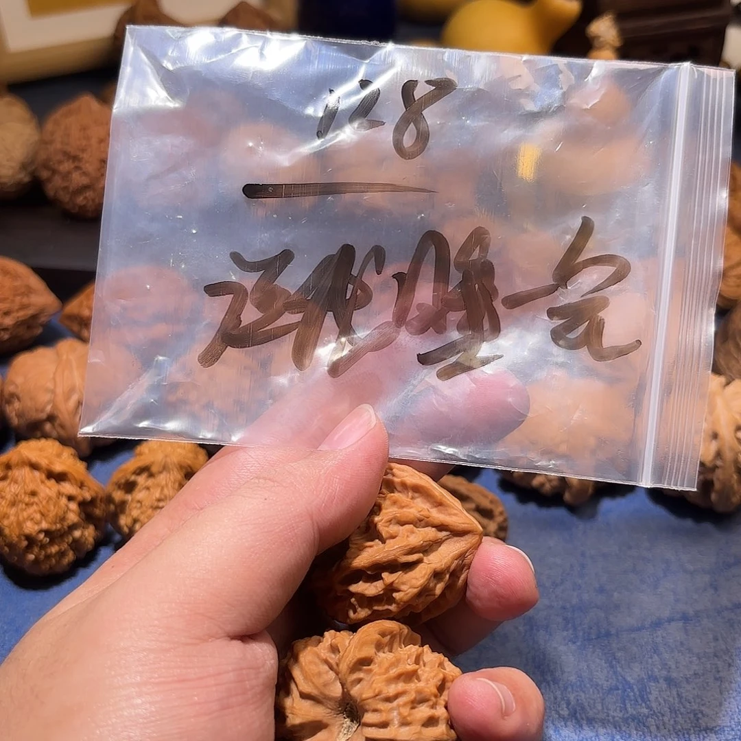 让***儿桃核吊坠37全品大龙