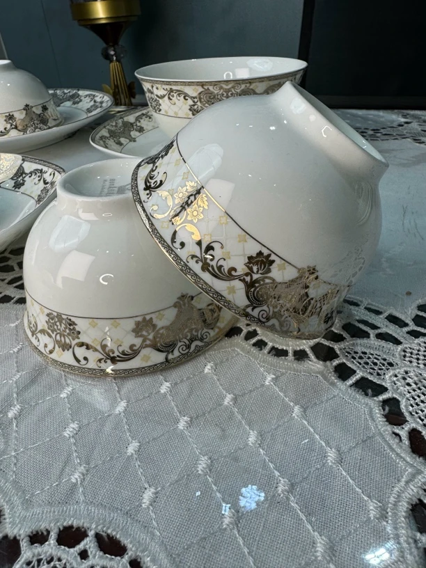 唐山骨质瓷14个一套餐具包邮