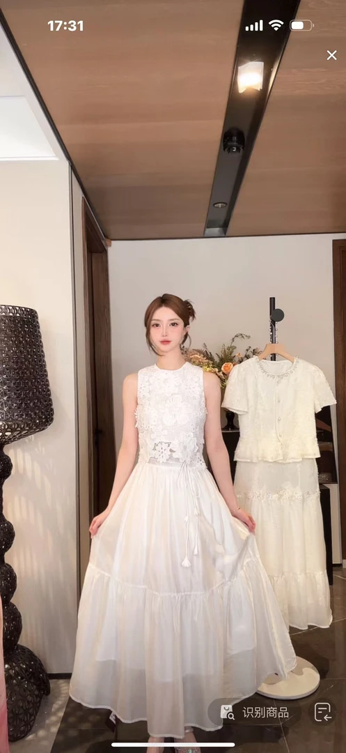 馨儿专属【甜妹出街】韩版气质小香风蕾丝拼接上衣+半身裙套装XY18