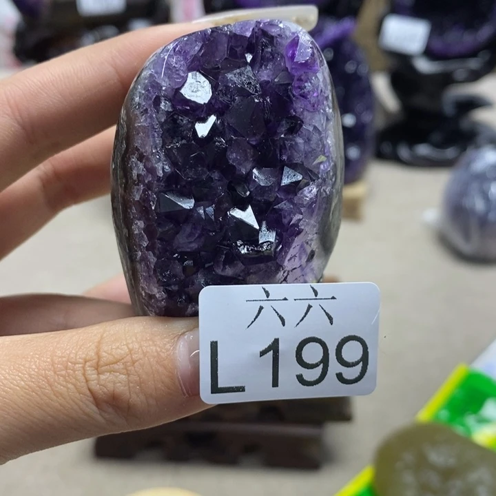 大型摆件（非配饰）未镶嵌水晶摆件