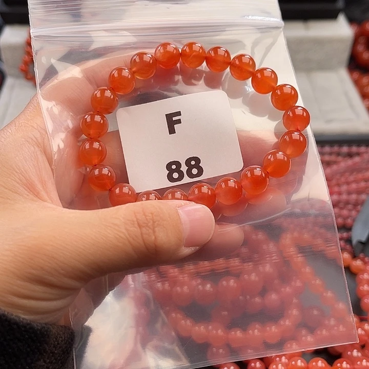 南红玛瑙未镶嵌多样性发货默认微瑕称重8mm