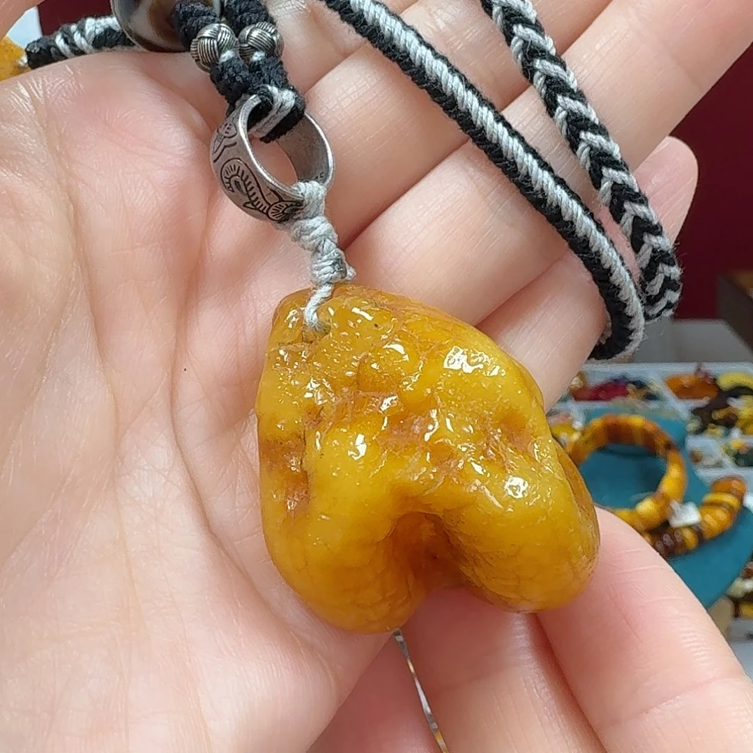 蜜蜡颈饰未镶嵌吊坠