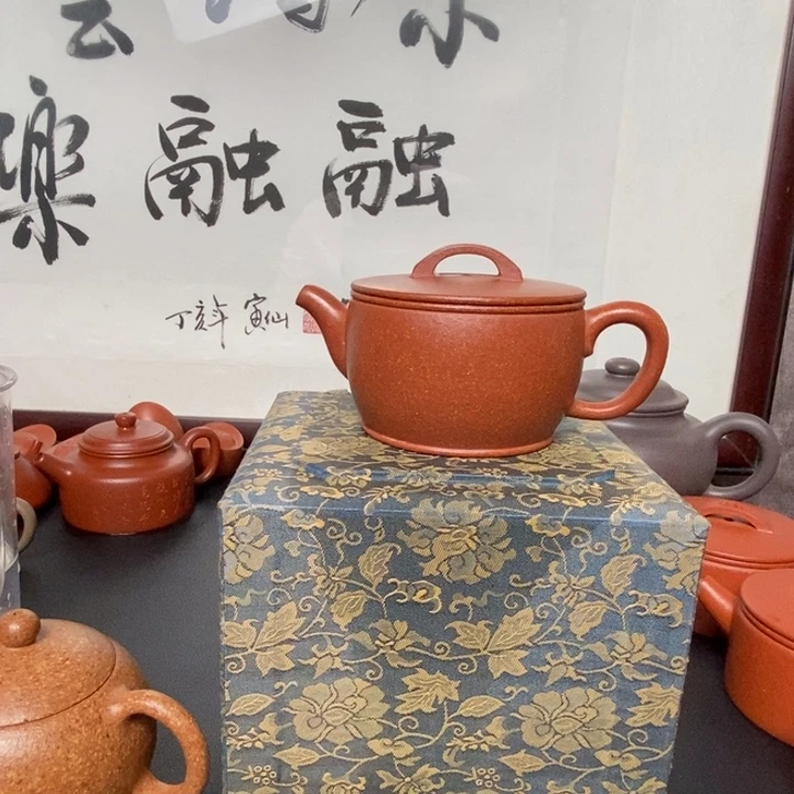 紫砂茶壶原矿红降坡汉瓦