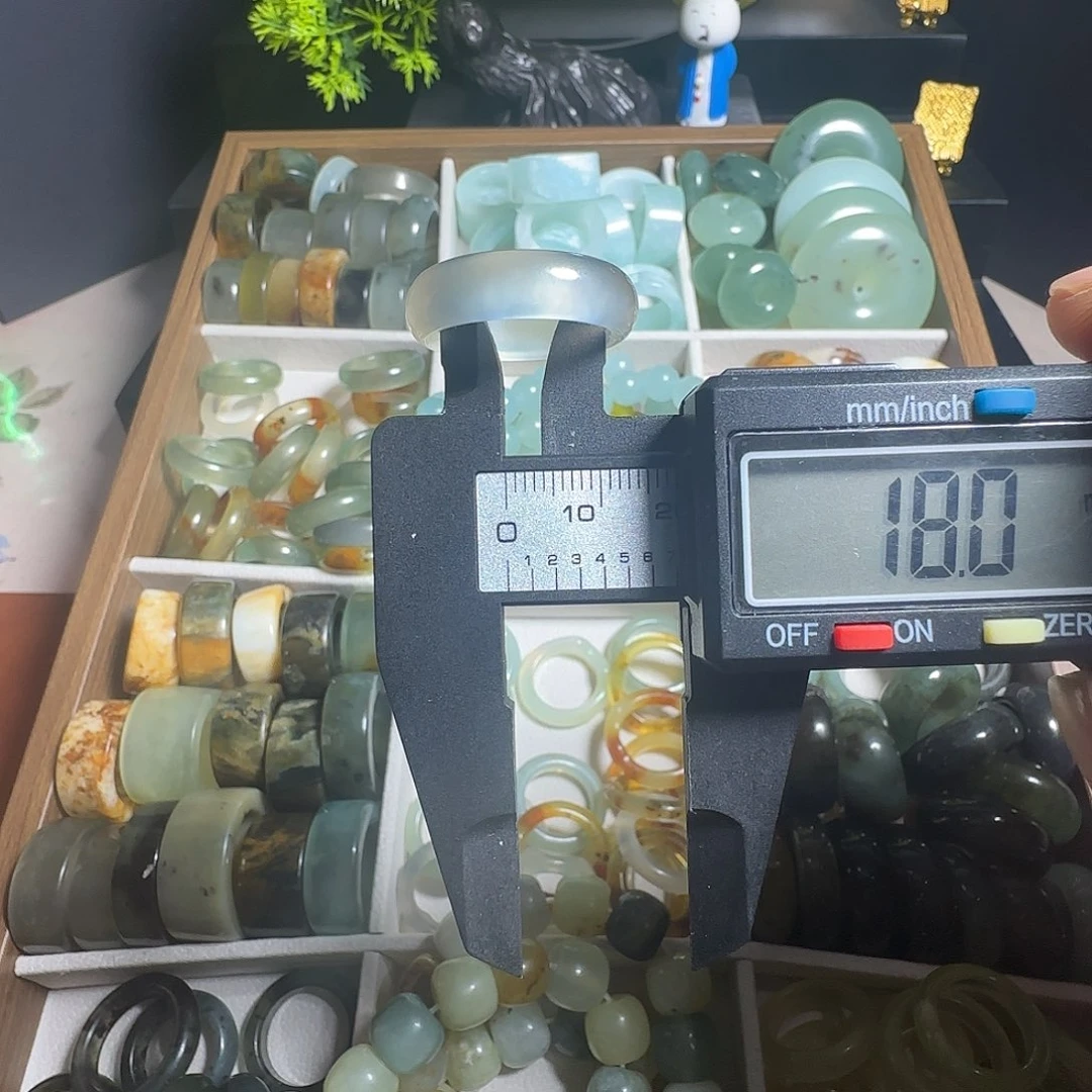 蛇纹石玉未镶嵌戒指7