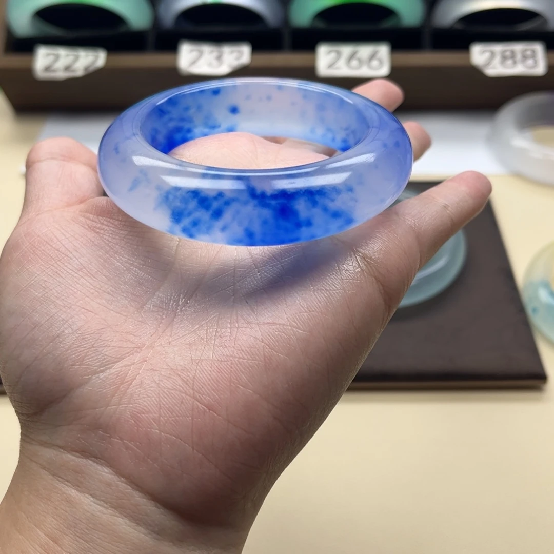 白***糖玉青花瓷手镯53.4白糖