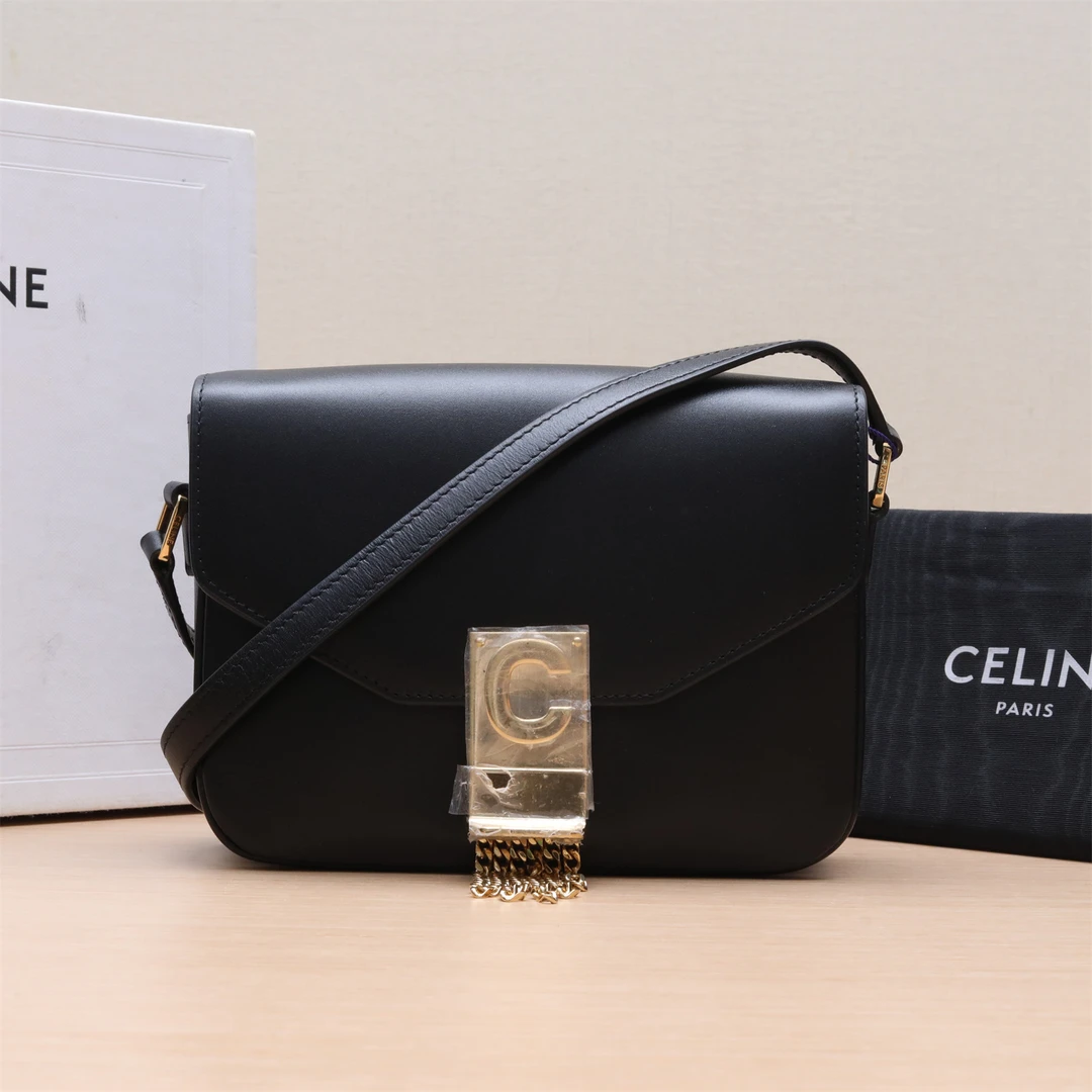 99新 Celine/思琳 【Zanna】C BAG 小号 流苏 黑色 皮革C 包