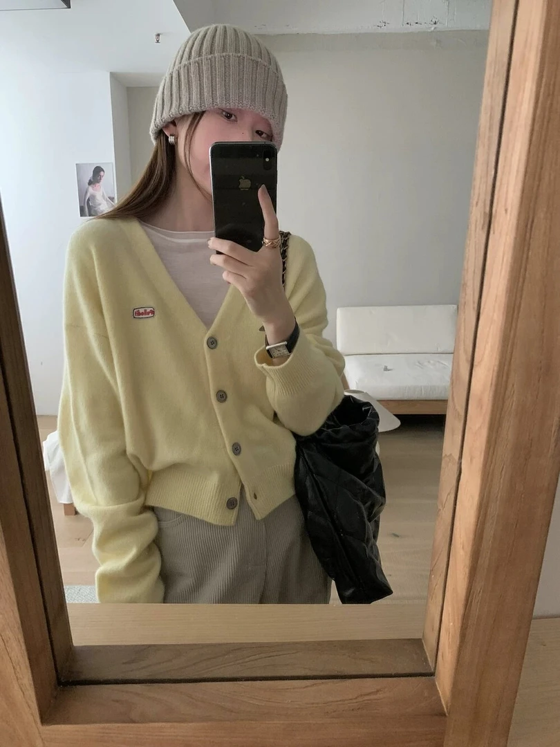 韩系长袖针织纽扣ins开衫短款