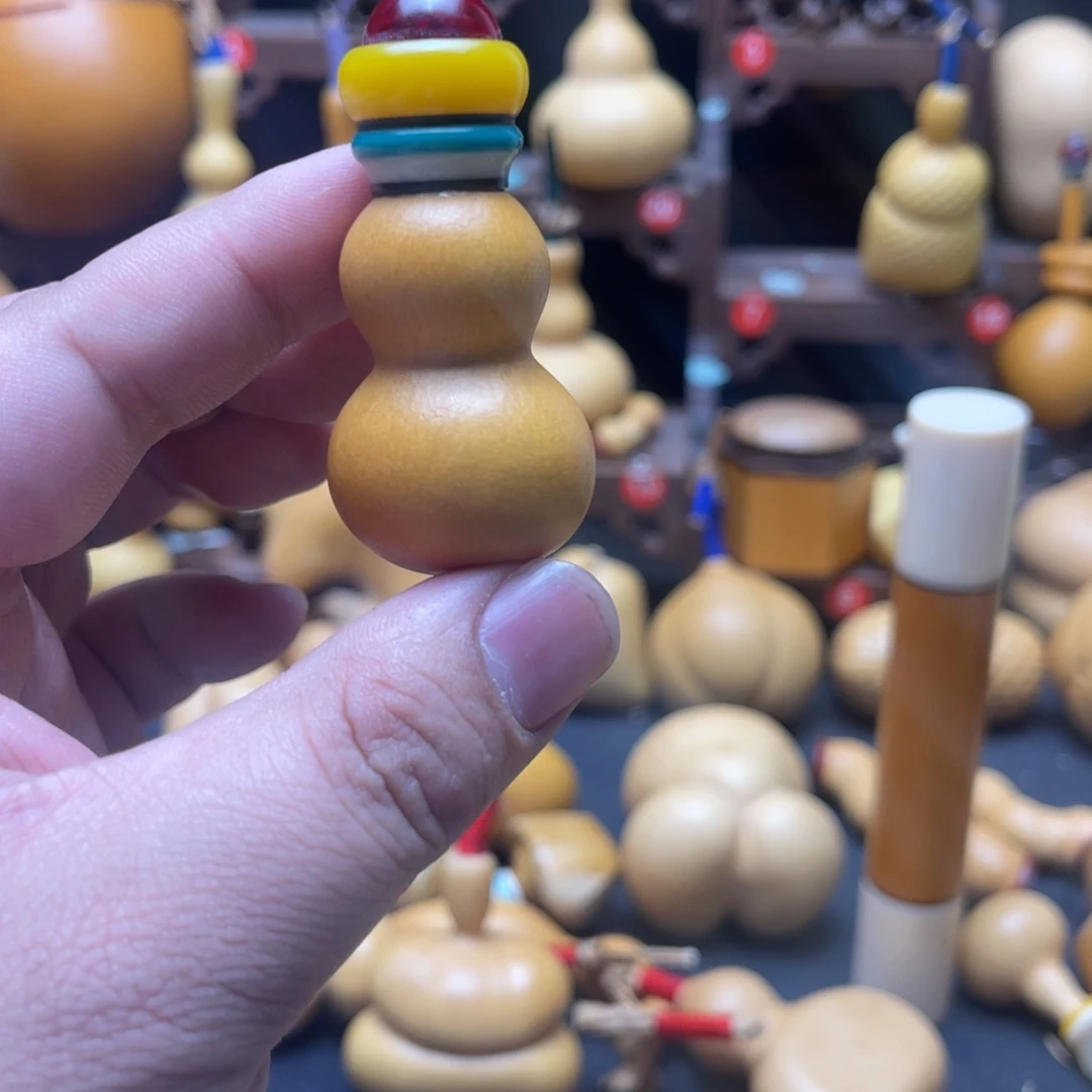 从**好你在那里上班呀现在你那里是