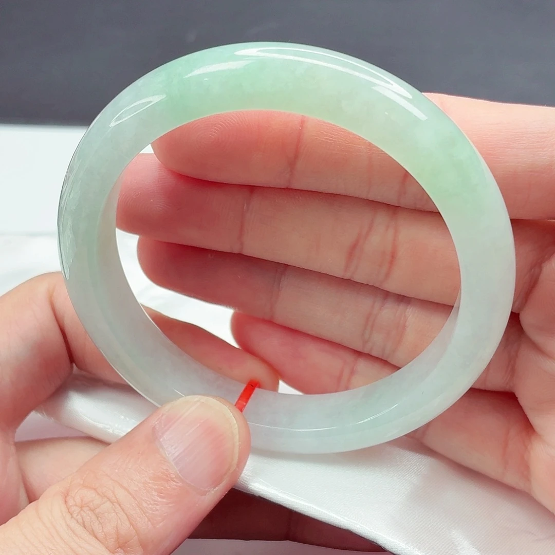 翡翠未镶嵌手镯61圈