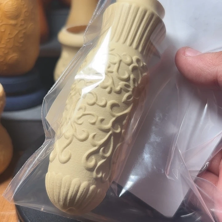丘***石隐隐约约的感觉到了