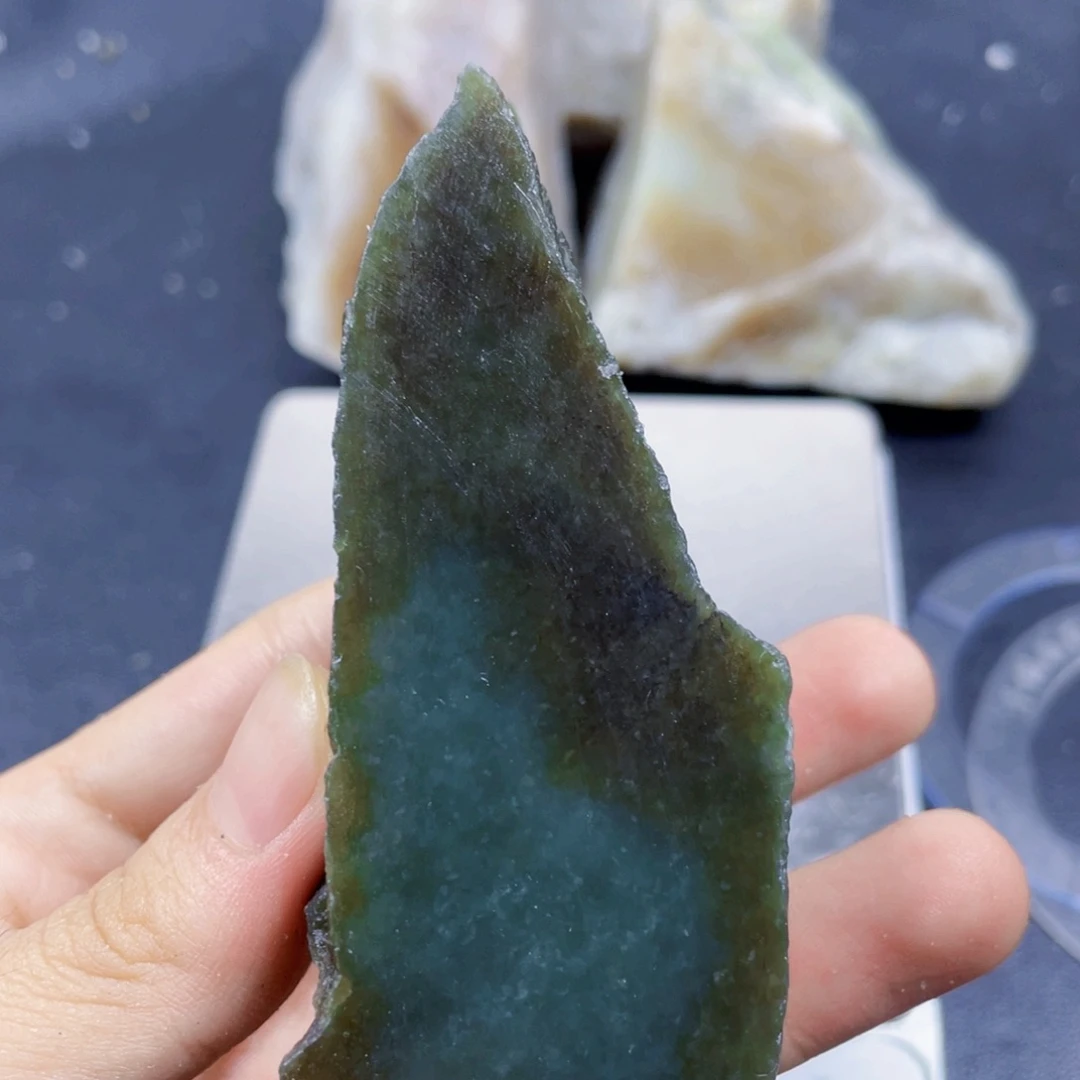 未镶嵌和田玉珠宝半成品