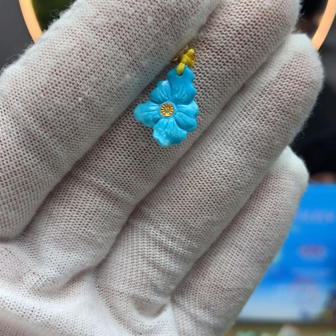 绿松石挂件未镶嵌